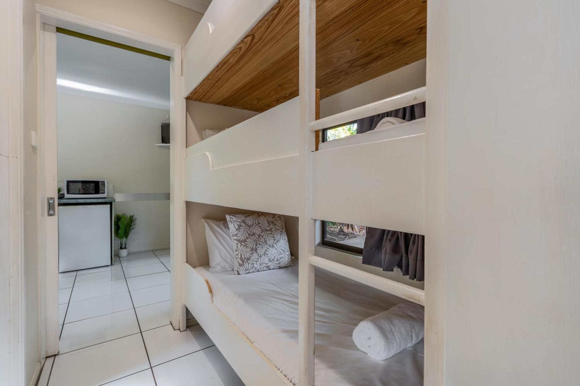 Tasman Holiday Parks - Cairns Cool Waters ภายนอก รูปภาพ