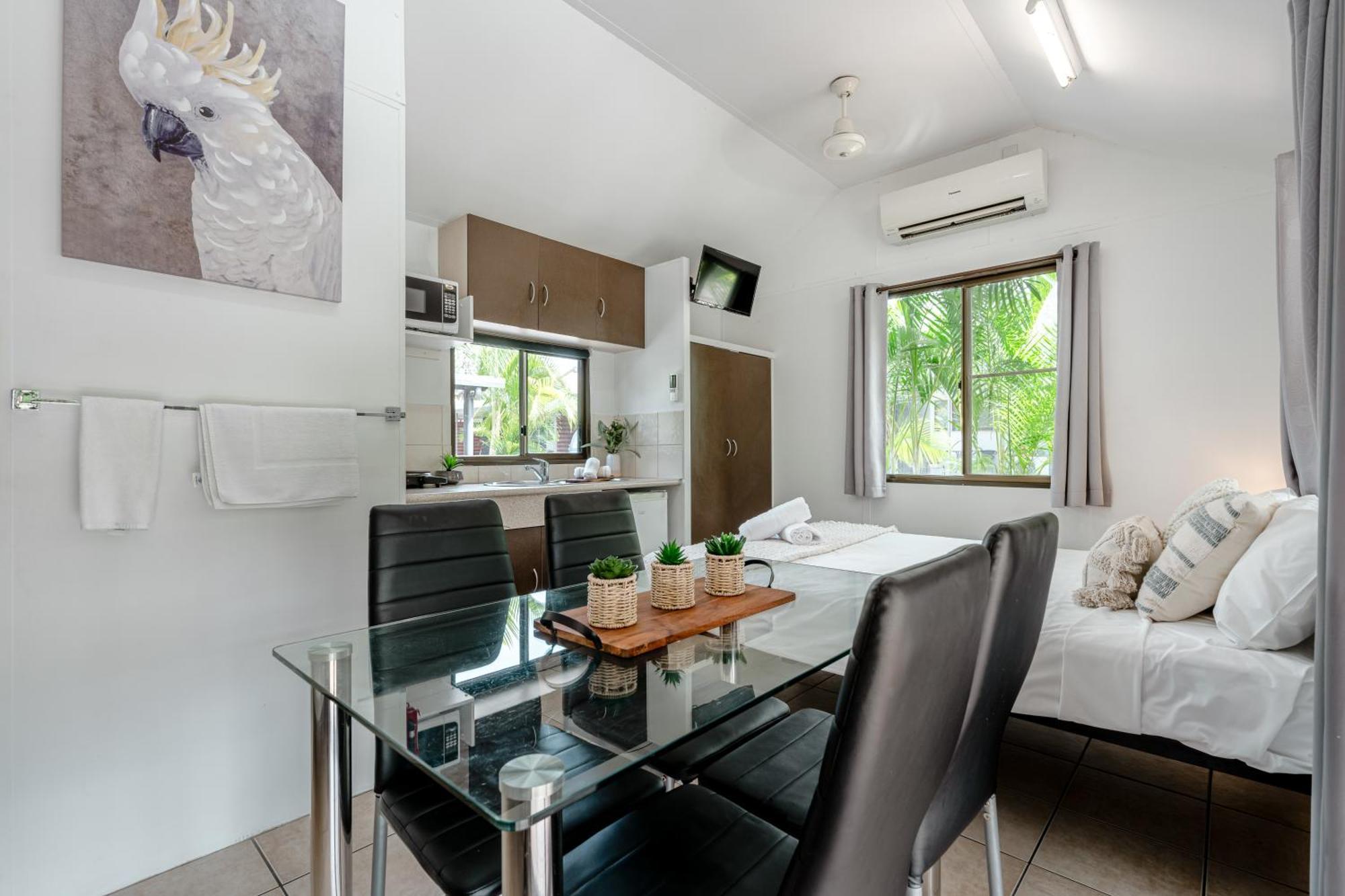 Tasman Holiday Parks - Cairns Cool Waters ภายนอก รูปภาพ