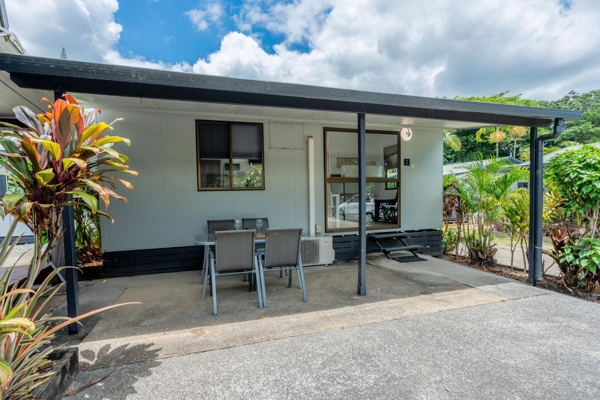 Tasman Holiday Parks - Cairns Cool Waters ภายนอก รูปภาพ